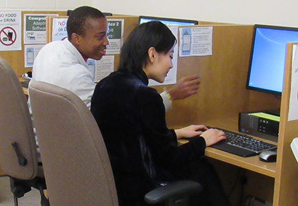 Students using the ARC computer lab