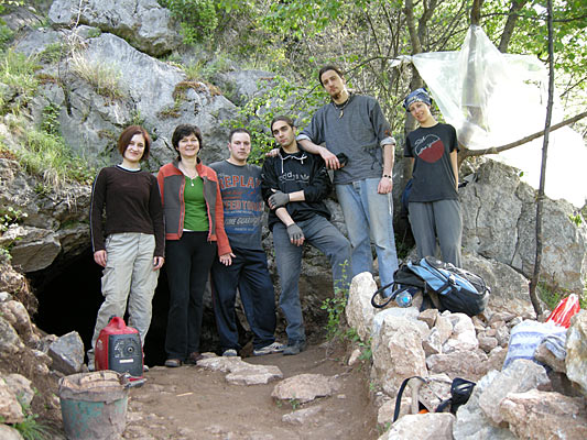 Field School Students and Faculty