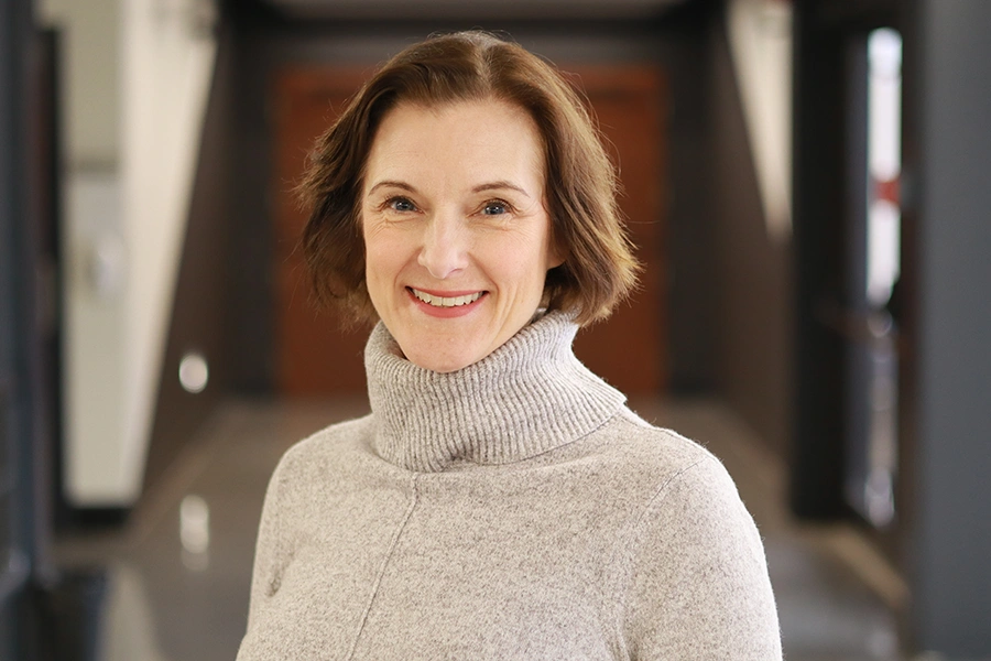 Dr. Tracy Whalen's headshot 