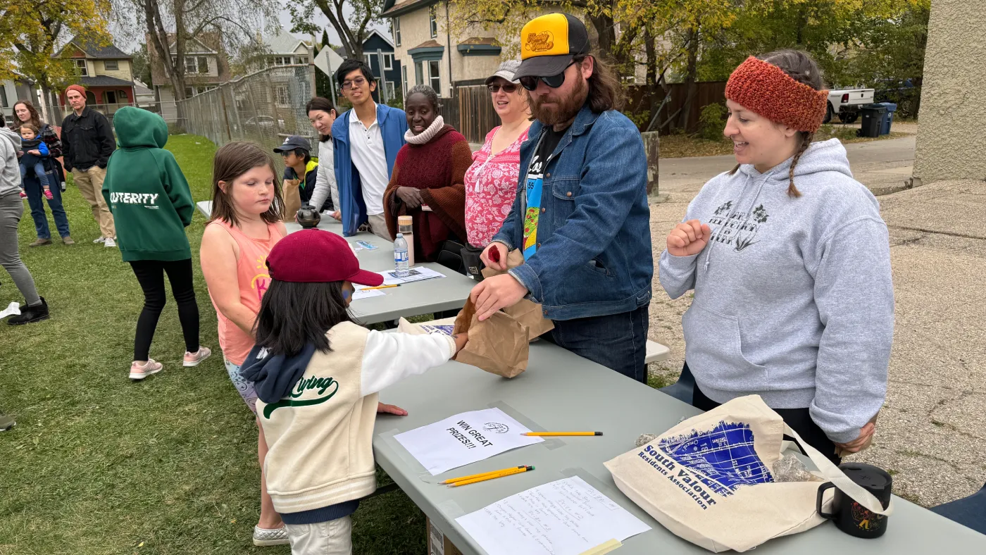 Scavenger Hunt volunteers