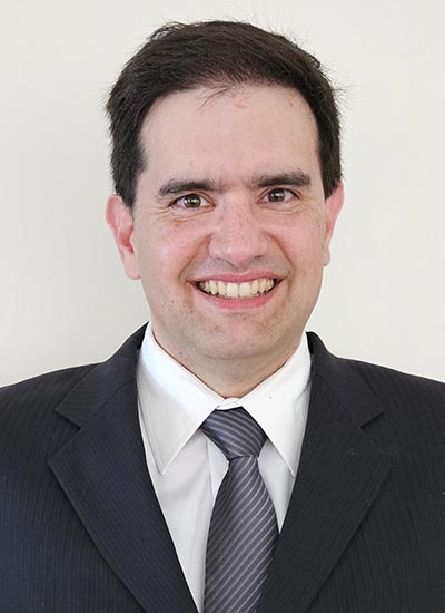 Headshot of Thiago Nunes