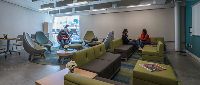 uw-lounge.jpg