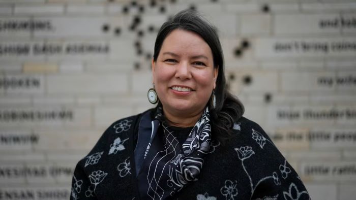 Photo of Dawnis Kennedy