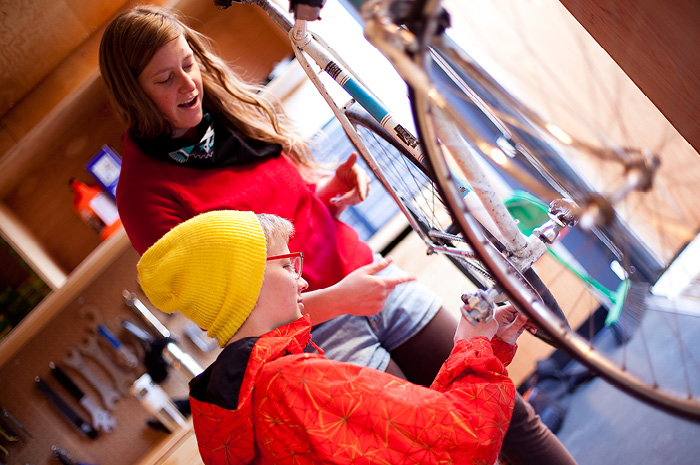 The UWSA bike lab where community gets bike fixing advice.