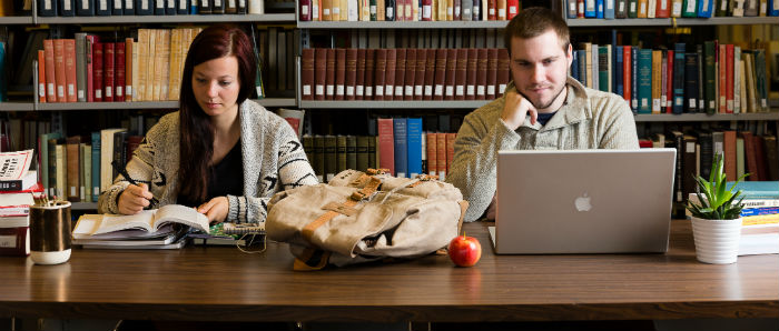 Students studying, ©UWinnipeg