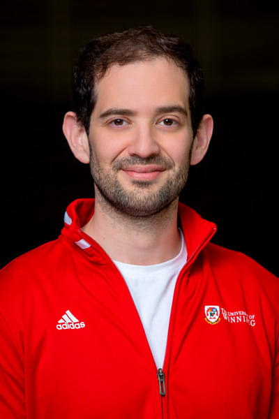 Headshot of Ivan Caceres