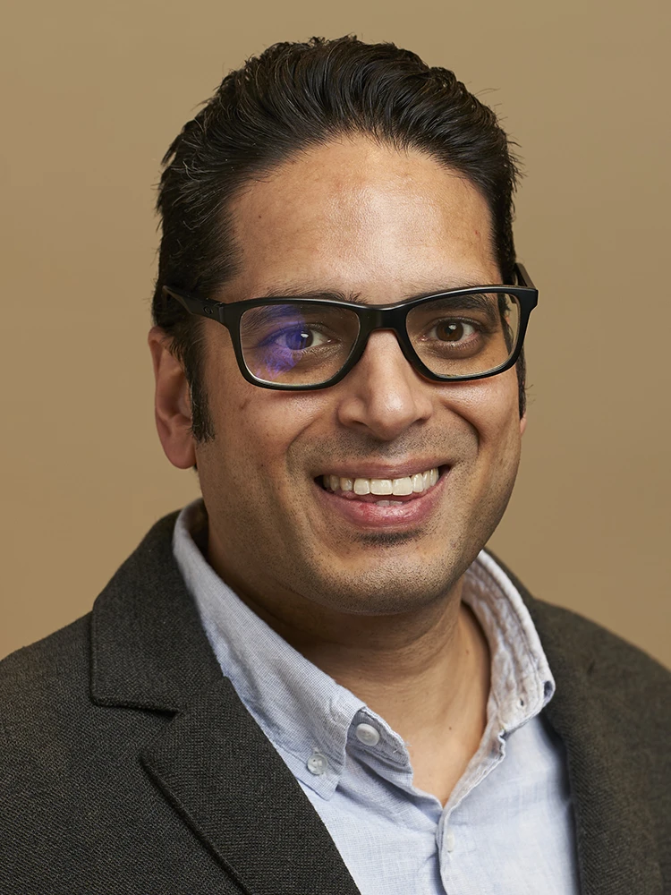 Headshot of Aman Hussain