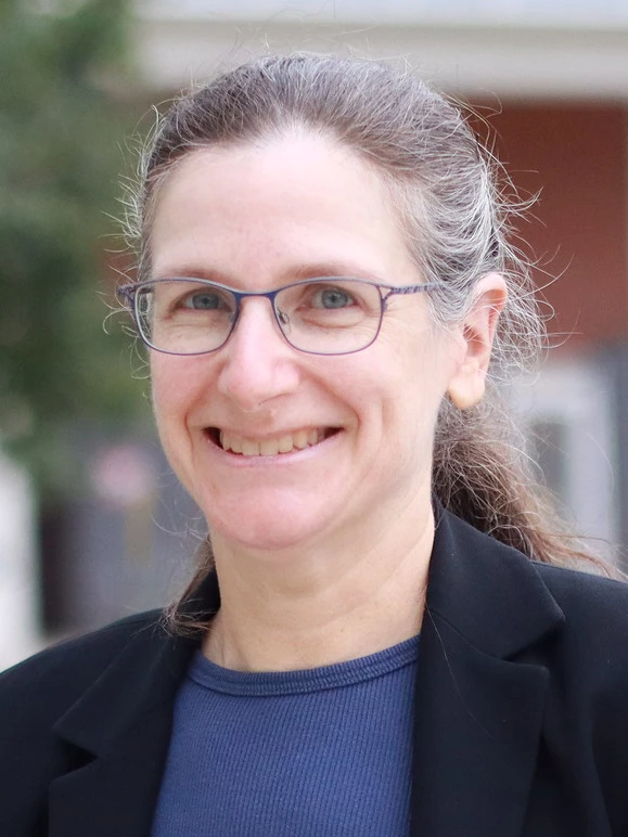 Headshot of Melanie Martin