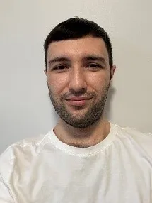 Student face Suhrob