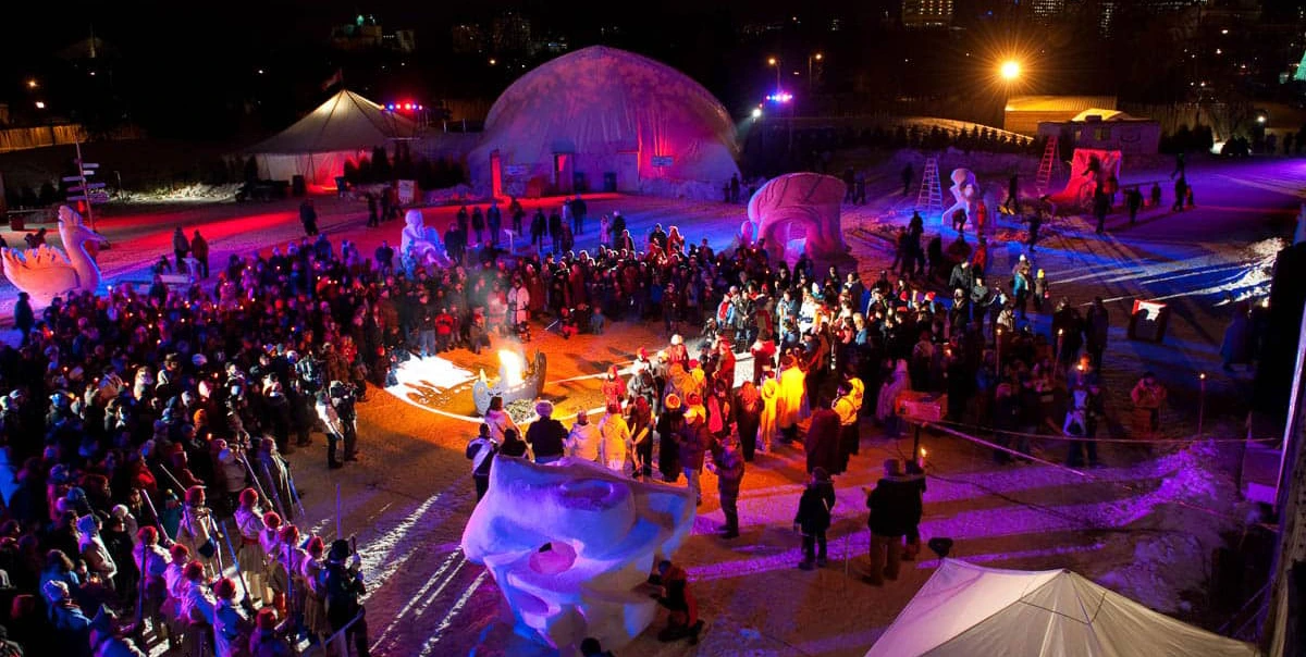 An evening bonfire at Festival du Voyageur