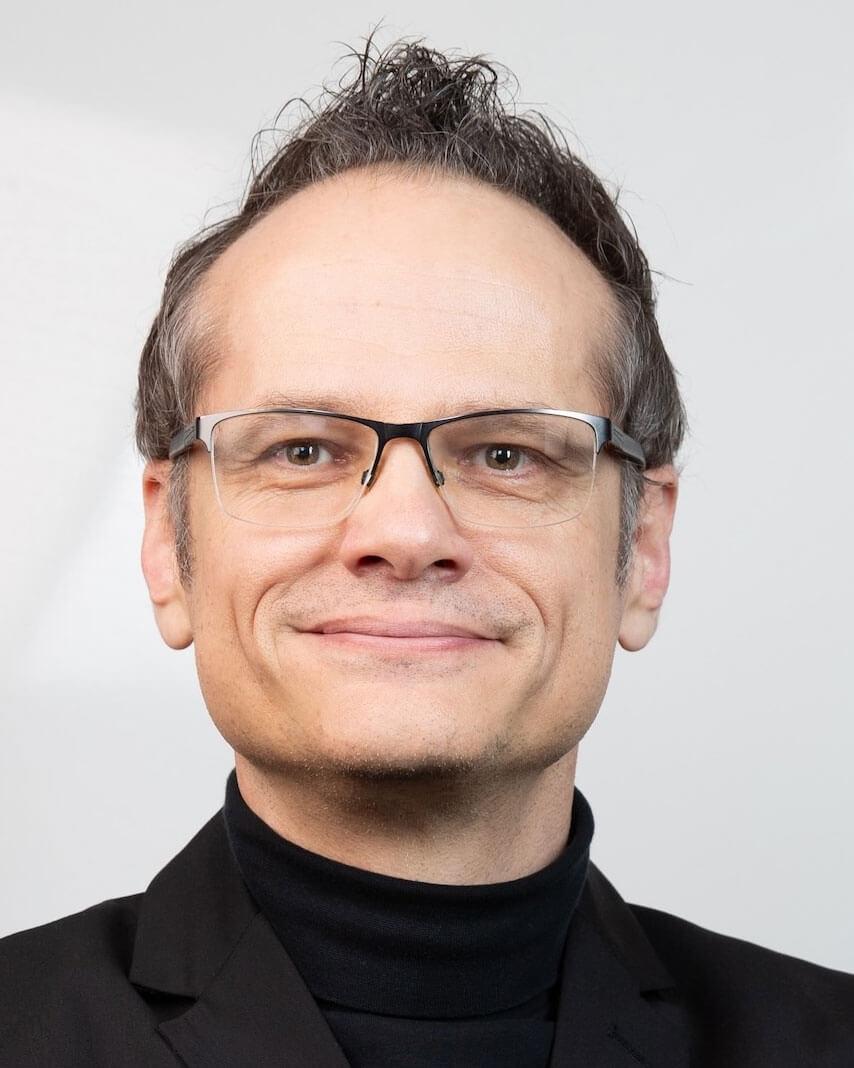 Headshot of Mark Daley